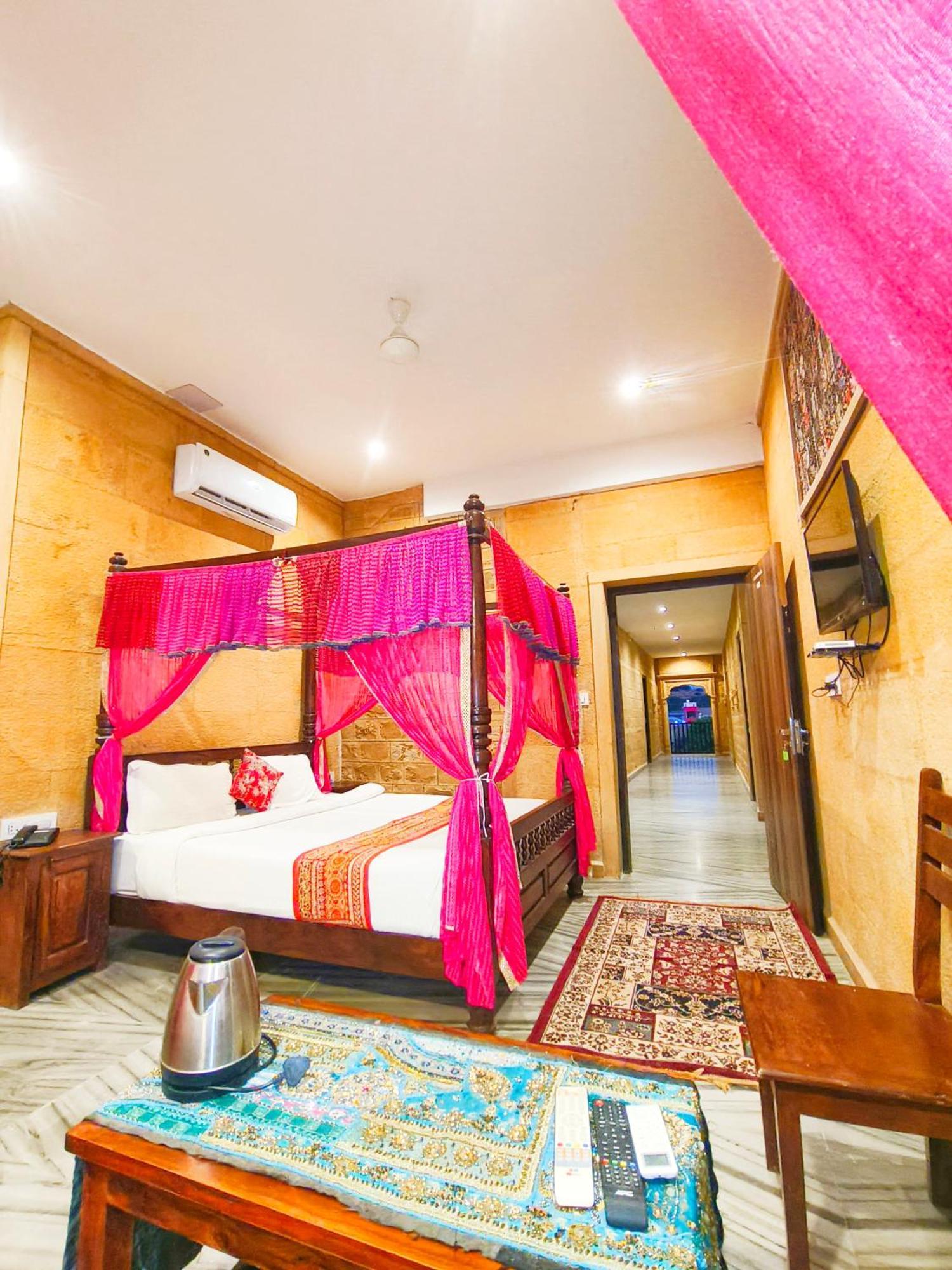 Hotel Royal Heritage Джайсалмер Экстерьер фото